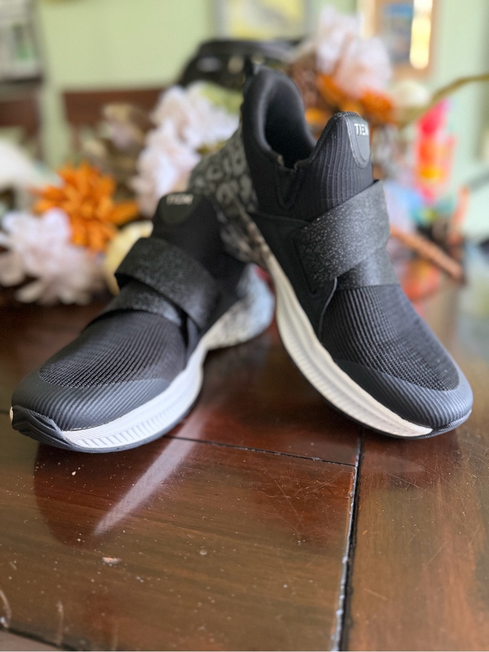 Tiem Lynx- black leopard spin shoes